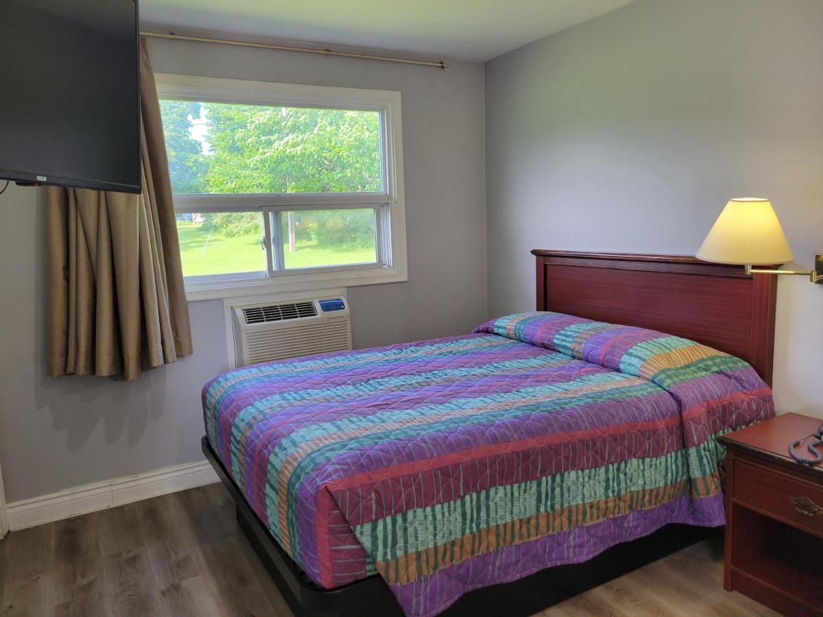 Knights Inn Cobourg Kültér fotó