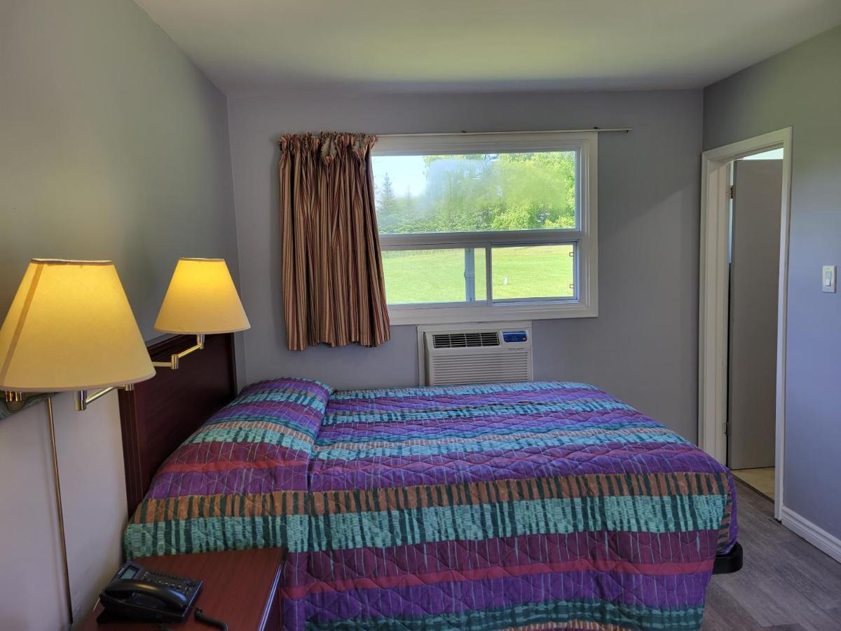 Knights Inn Cobourg Kültér fotó