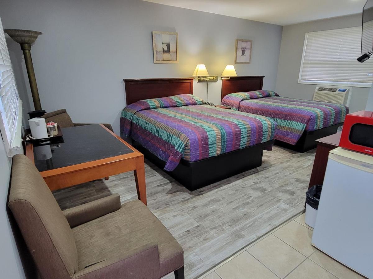 Knights Inn Cobourg Kültér fotó