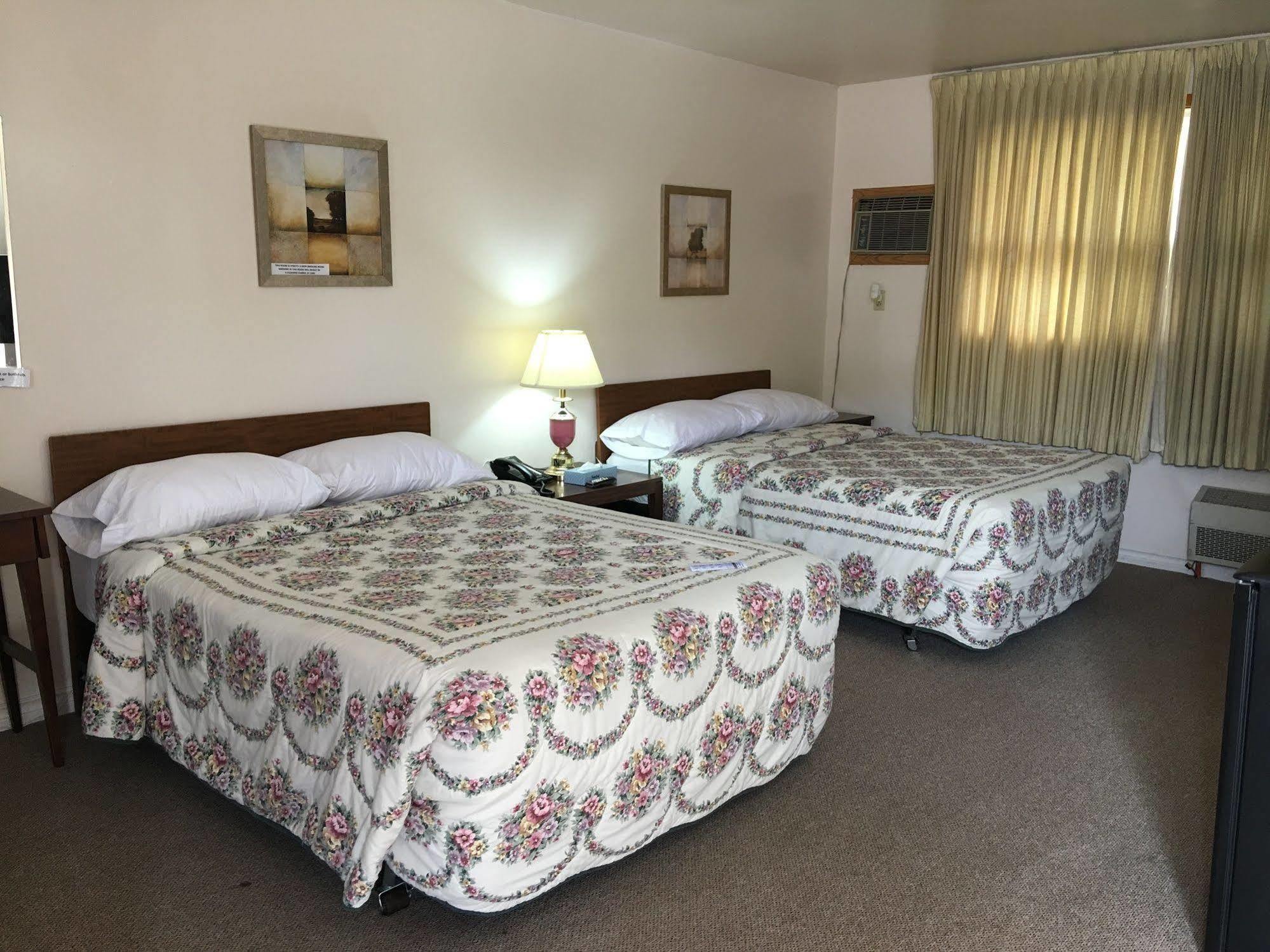 Knights Inn Cobourg Kültér fotó